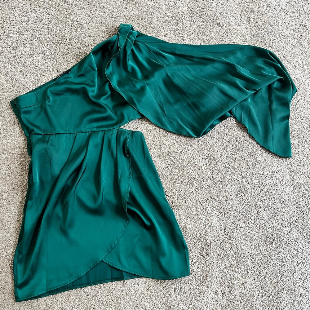 Green cocktail dress